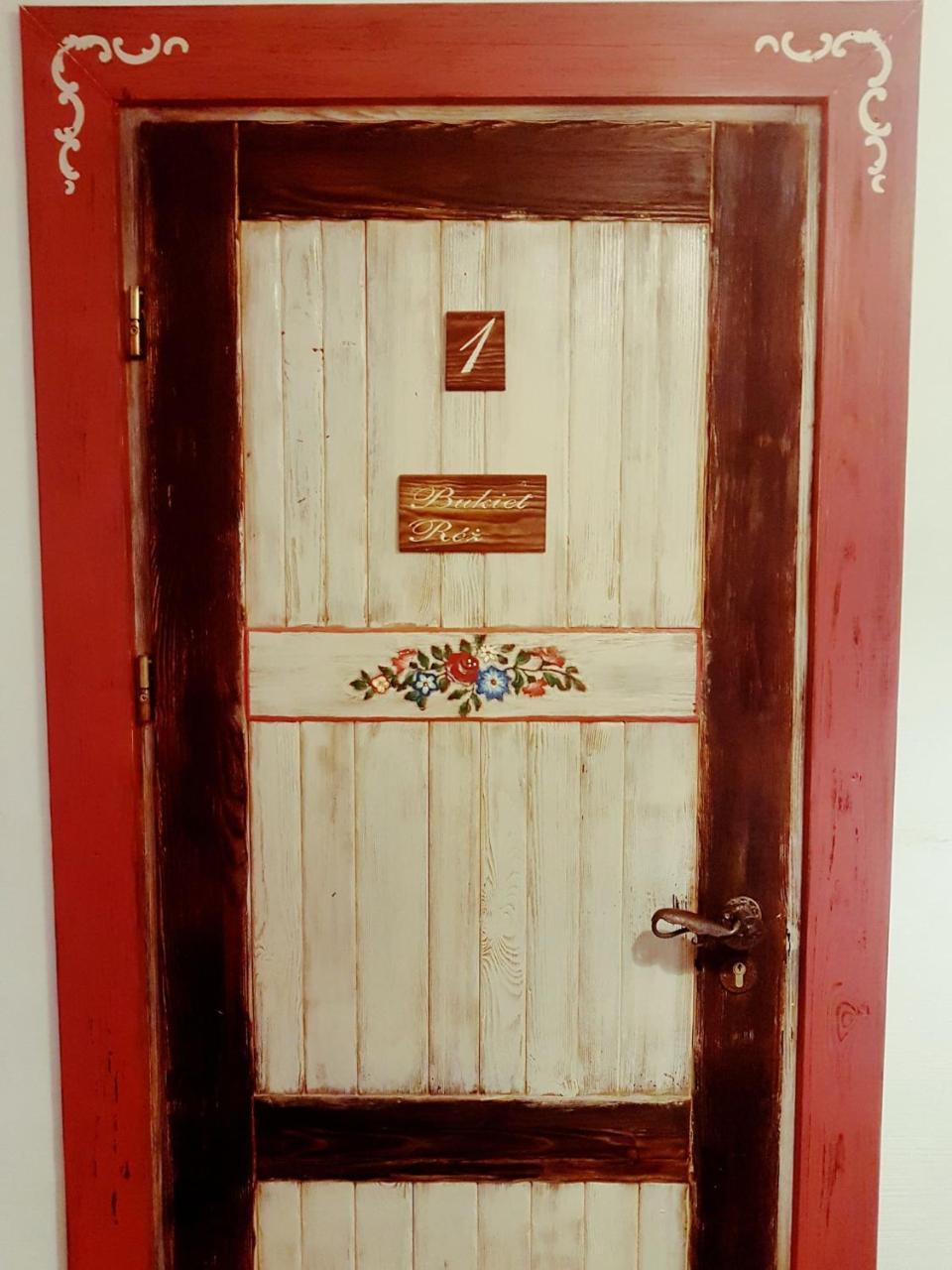 Austeria Otel Rychnowo Dış mekan fotoğraf